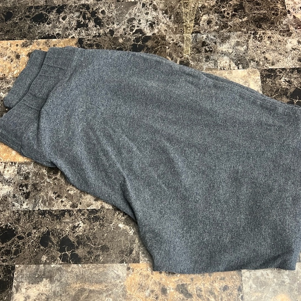 Torrid leggings grey size 2